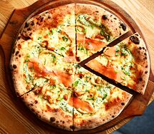 Лосось с креветками