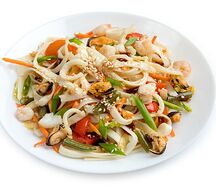 Удон Морской коктейль 