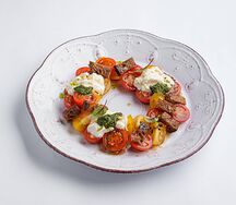 Французский салат с томатами
