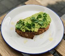 Тост с авокадо