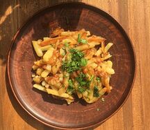 Картофель по-домашнему с луком