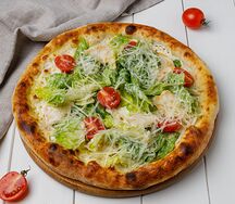 Пицца Цезарь с курицей