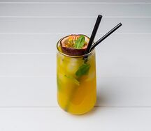 Лимонад Манго-маракуйя