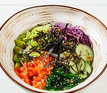 Поке с угрем 