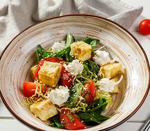 Салат с хрустящим баклажаном