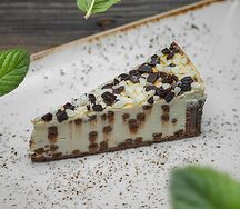 Чизкейк с шоколадной крошкой