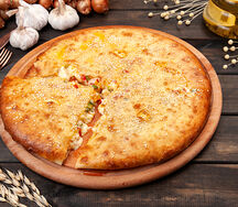 Пирог с сыром и овощами