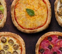 5 любых больших пицц 30см