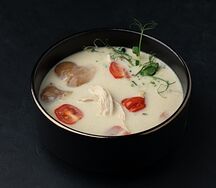 Суп Том Ям Кай с куриным филе