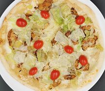 Пицца Цезарь с куриным филе