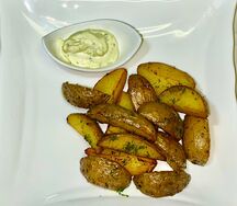 Картофель черри с розмарином