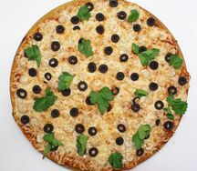 Пицца с креветками