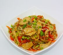 Вок Лапша с куриным филе