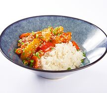 Паровой рис с курицей и апельсином
