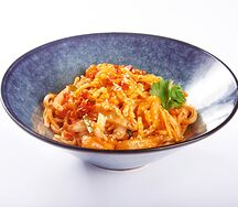 Лапша вок с соусом кимчи