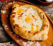 Хачапури по-аджарски