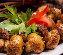 Шампиньоны на мангале