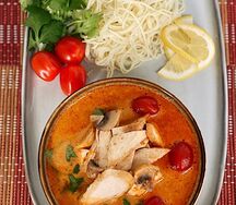 Том Ям с курицей
