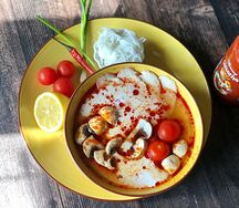 Том Ям с курицей