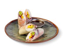 Спринг-ролл с креветкой