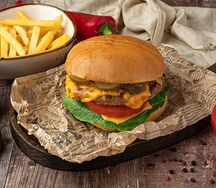 Бургер S & v со свининой