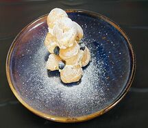 Профитроли с заварным кремом