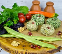 Ассорти из пхали