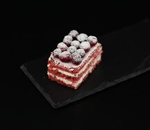 Пирожное Зимняя клюква