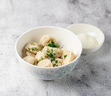 Пельмени домашние cвинo-говяжьи со сметаной
