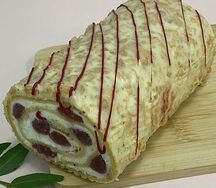 Рулет бисквитный клубника