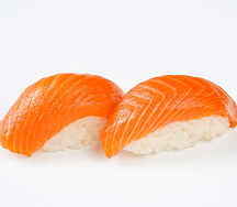 Суши с лососем