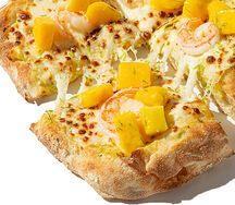 Манго и креветки