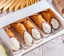Канноли Груша-дорблю