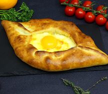 Хачапури по-аджарски