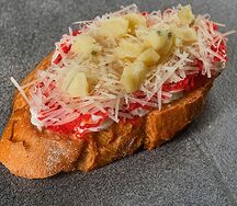 Брускетта Четыре сыра