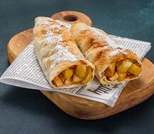 Штрудель с яблоком