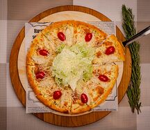 Пицца Цезарь с курицей 