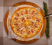 Пицца Карбонара с беконом 