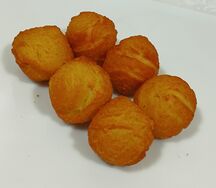 Сырные шарики с халапеньо