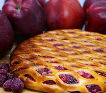 Пирог Вишня-яблоко