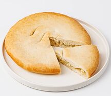 Осетинский пирог с капустой и яйцом