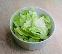 Собери свой салат на основе салата айсберг