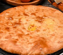 Осетинский пирог с курицей и грибами