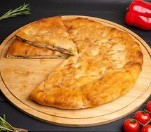 Осетинский пирог с сыром, картофелем и грибами