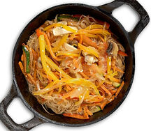 Рисовая лапша с овощами