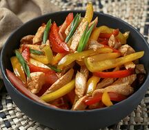 Теплый салат с говядиной