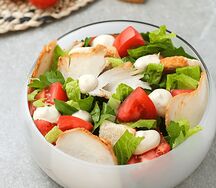 Цезарь с тигровыми креветками