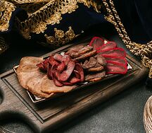 Мясное ассорти