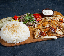 Шашлык куриный с рисом