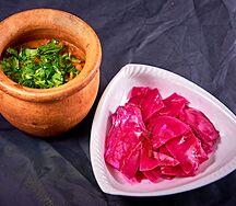 Лобио по имеретински с гурийской капустой